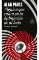 Alguien que canta en la habitación de al lado